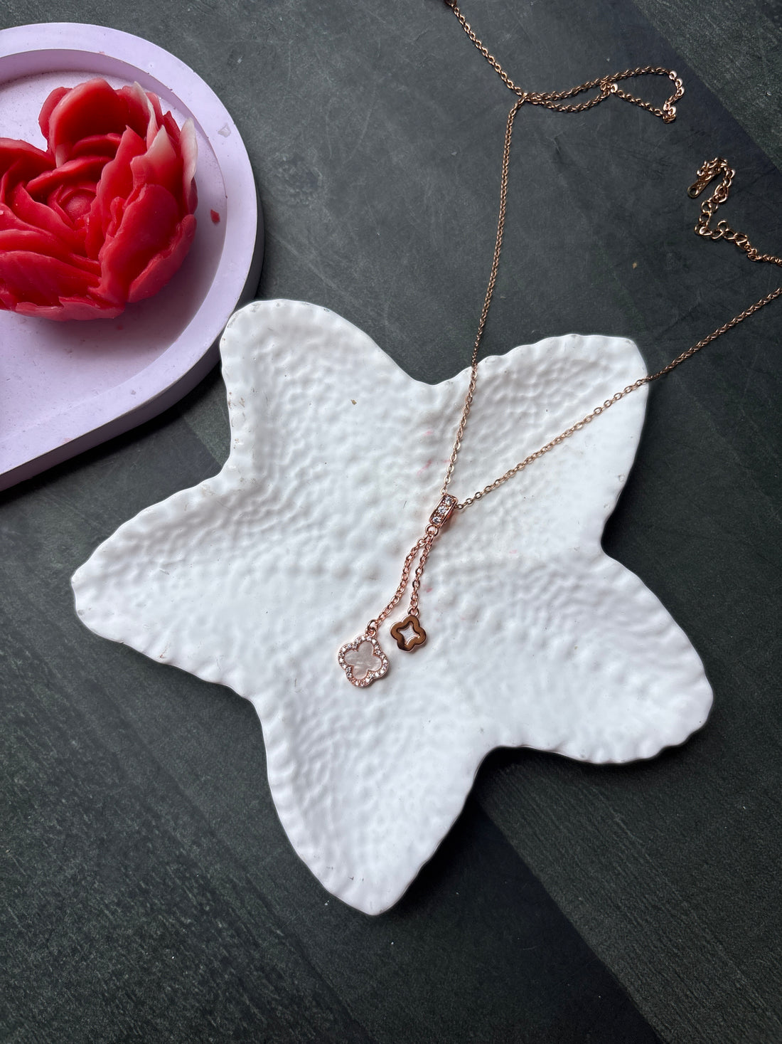 Floral Hanging Necklace