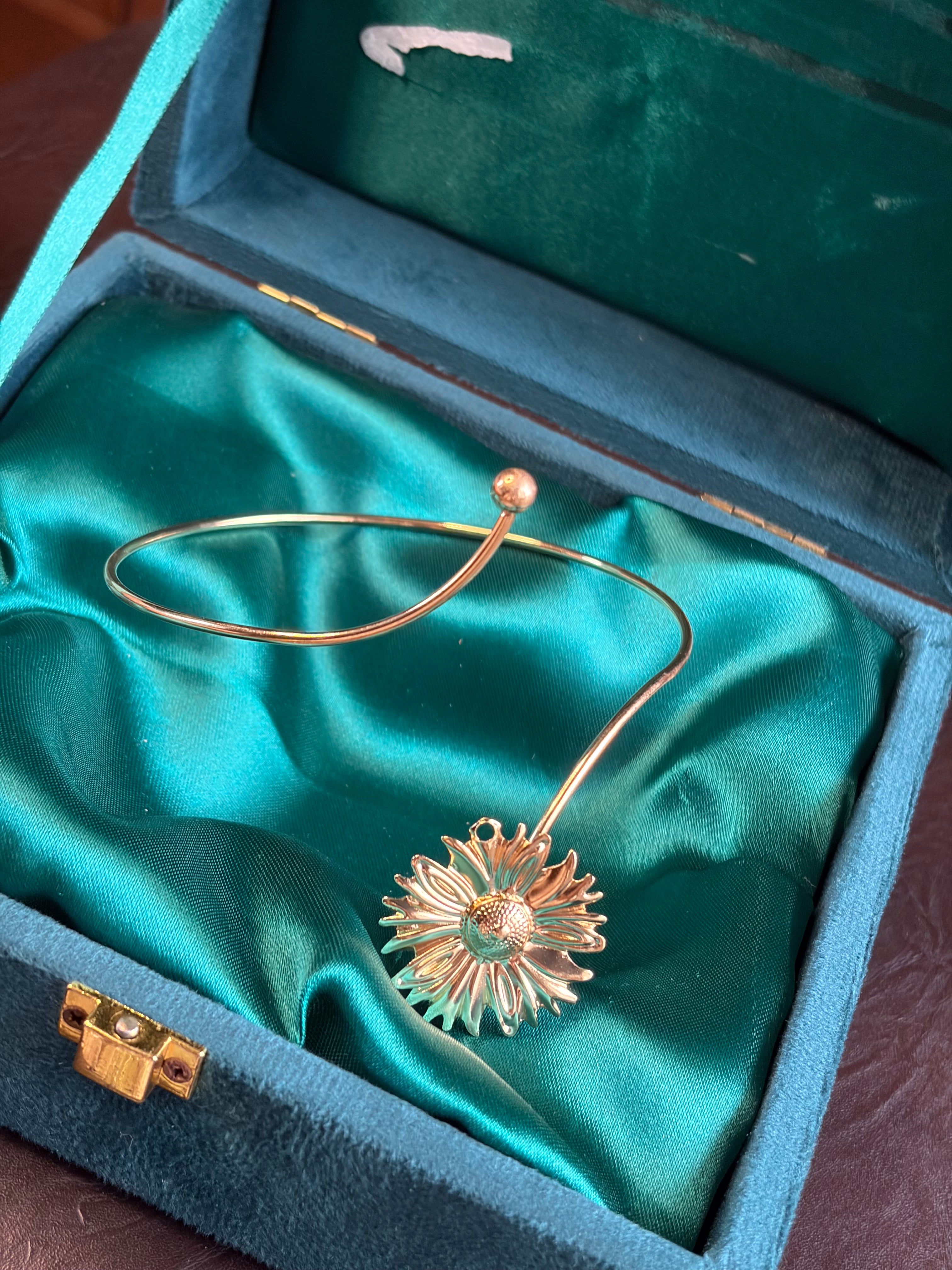 Daisy Bloom Cuff