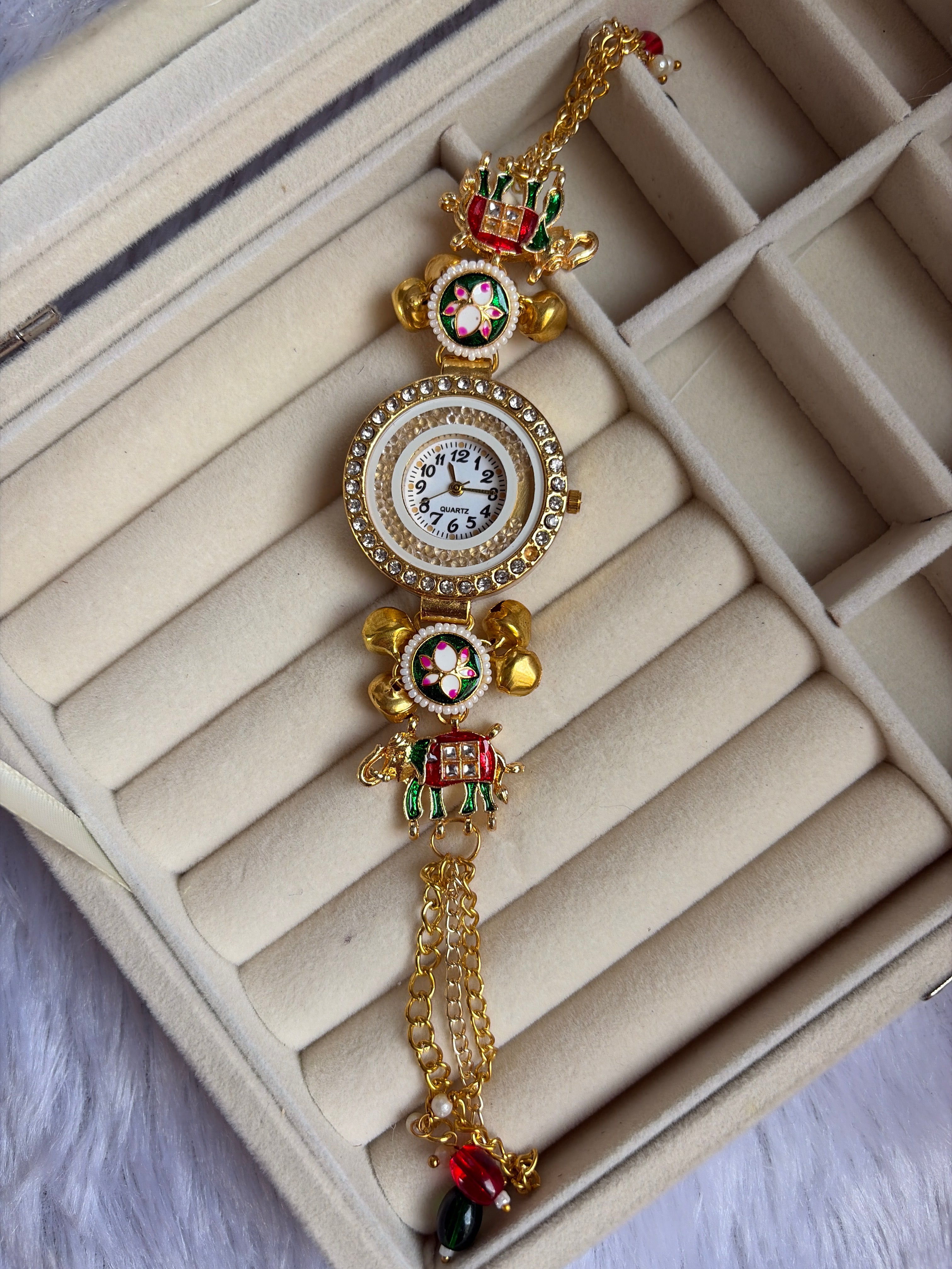 Gulnaar Elley Kashmiri Watch