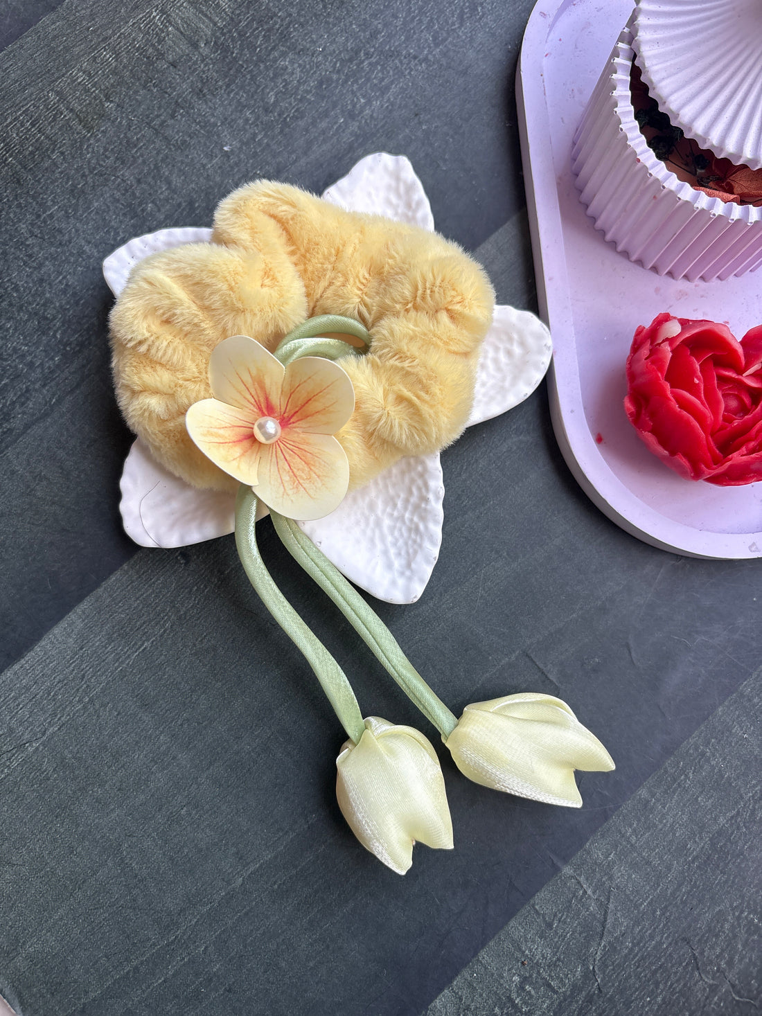 Tulip Scrunchie Yellow