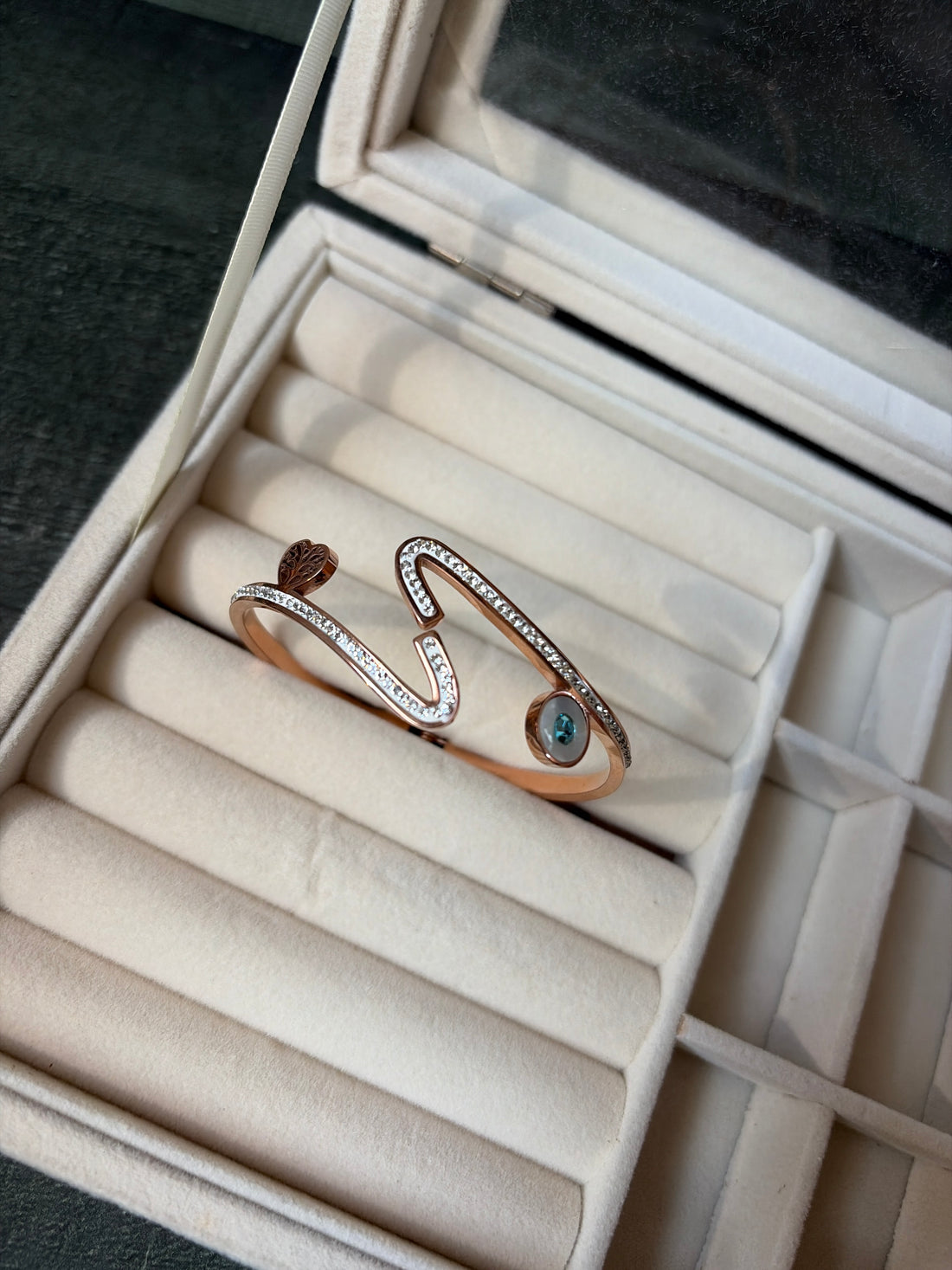 Crystal Eye Bracelet