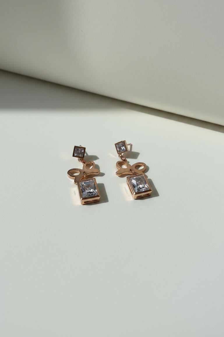 Bow Stone Earring
