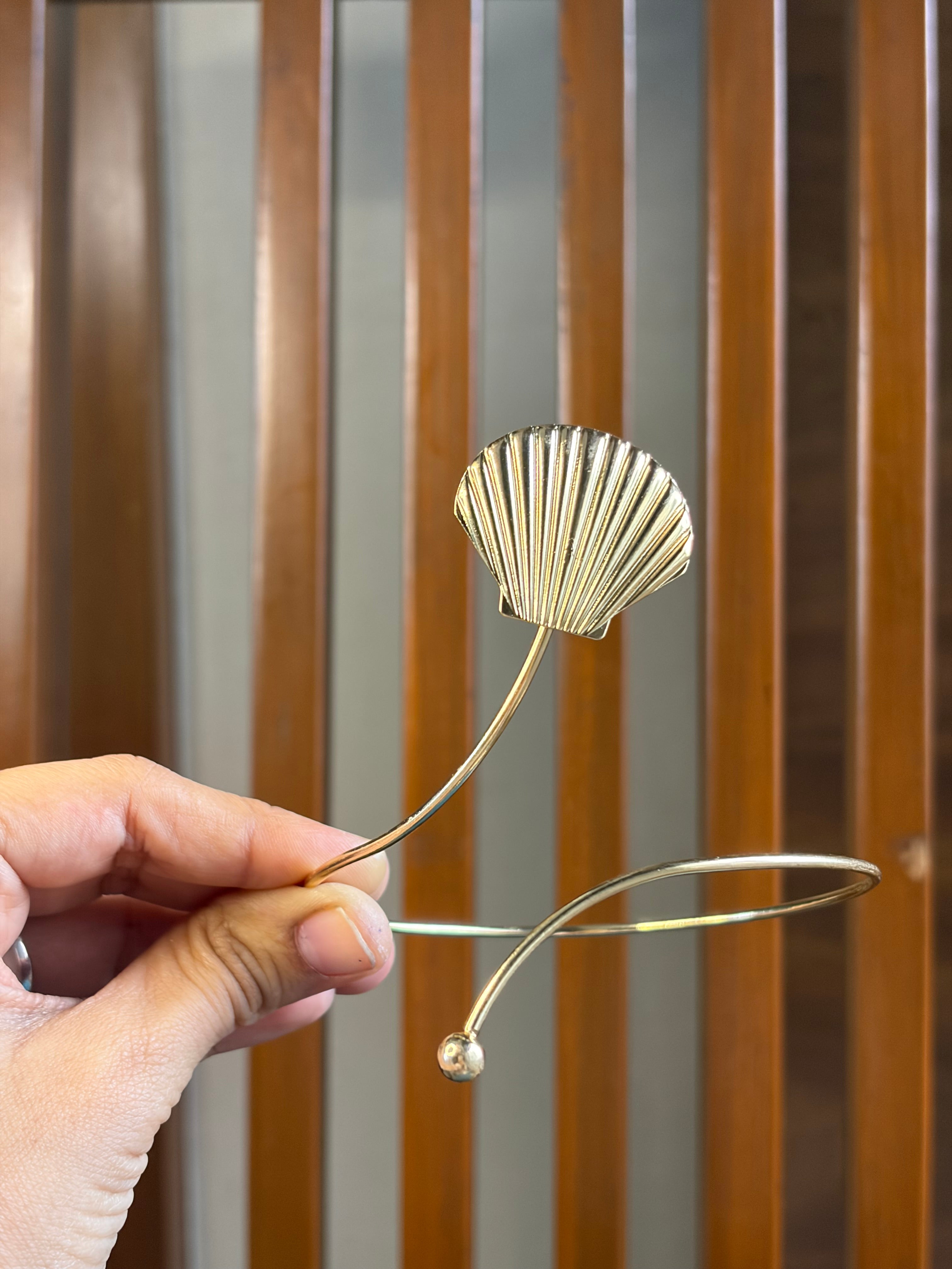 Coastal Shell Armlet