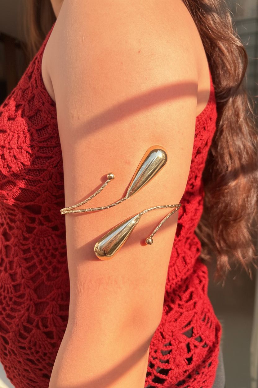 Moon Drop Armcuff
