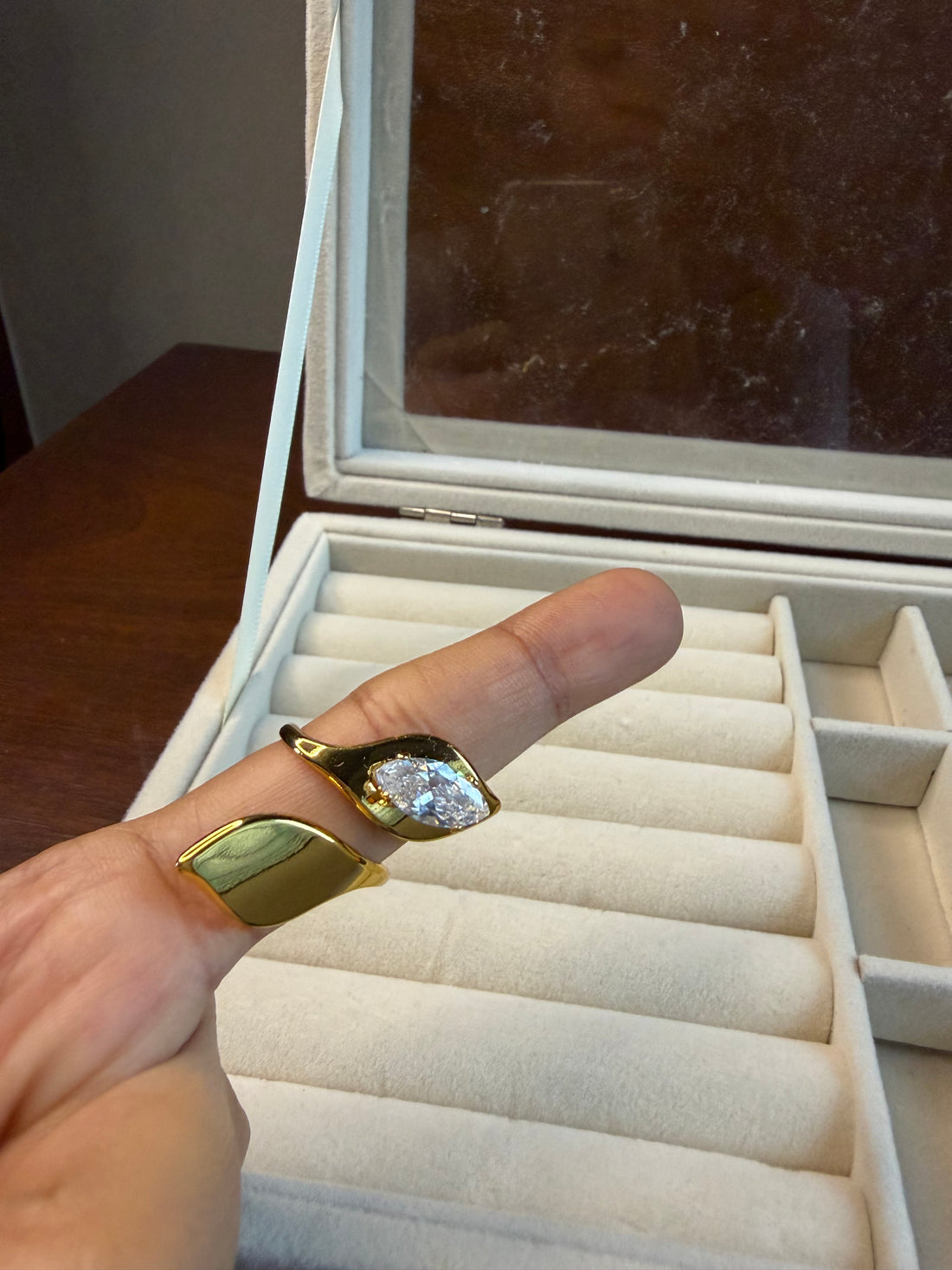 Elara Ring