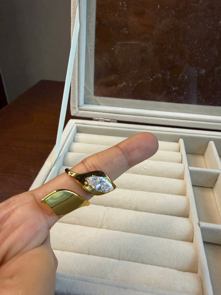 Elara Ring