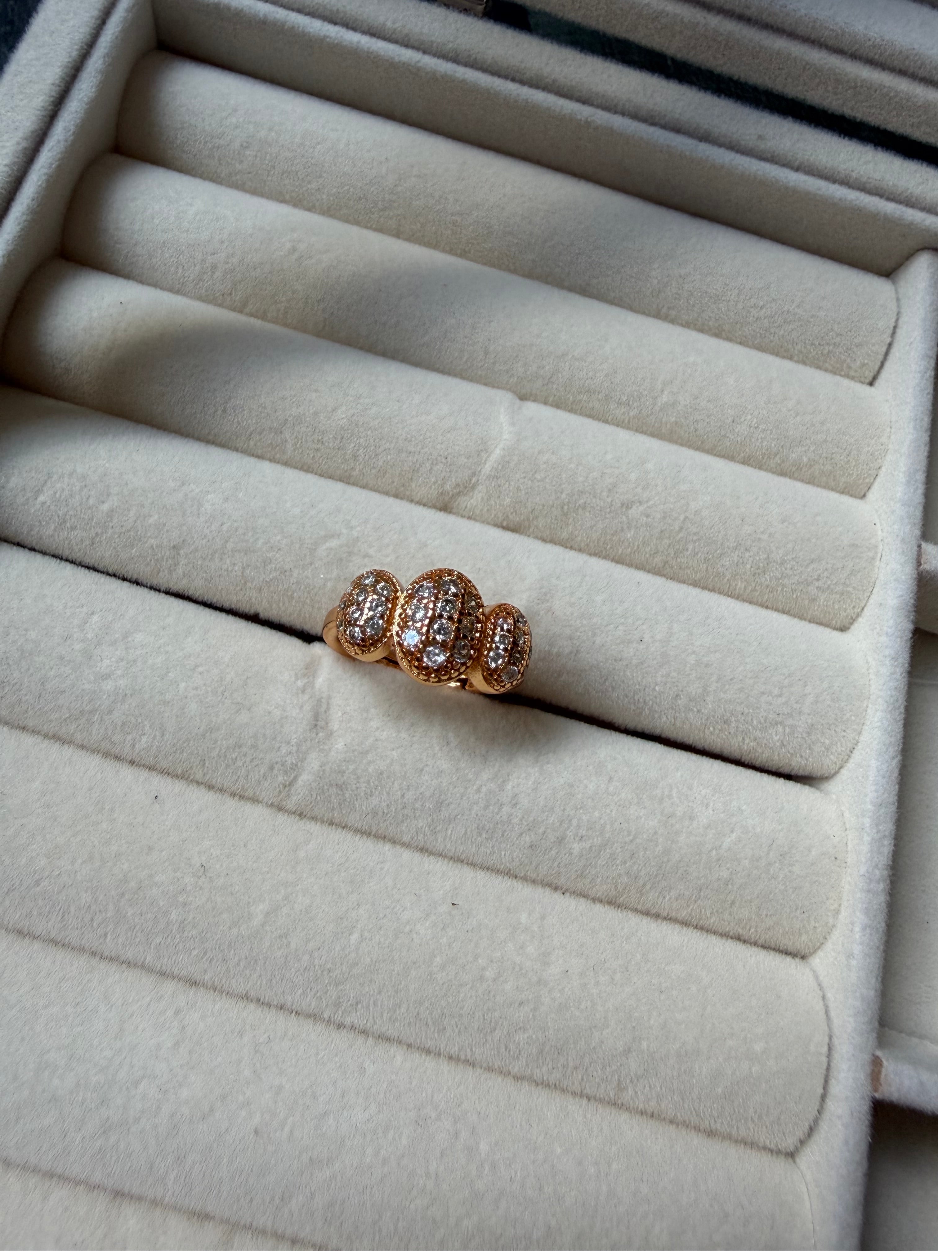 Aura Gold Ring
