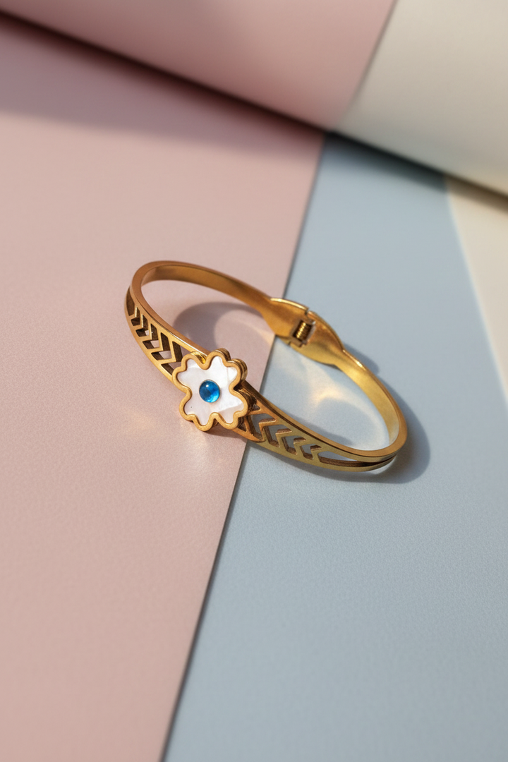 Flora Eye Bracelet