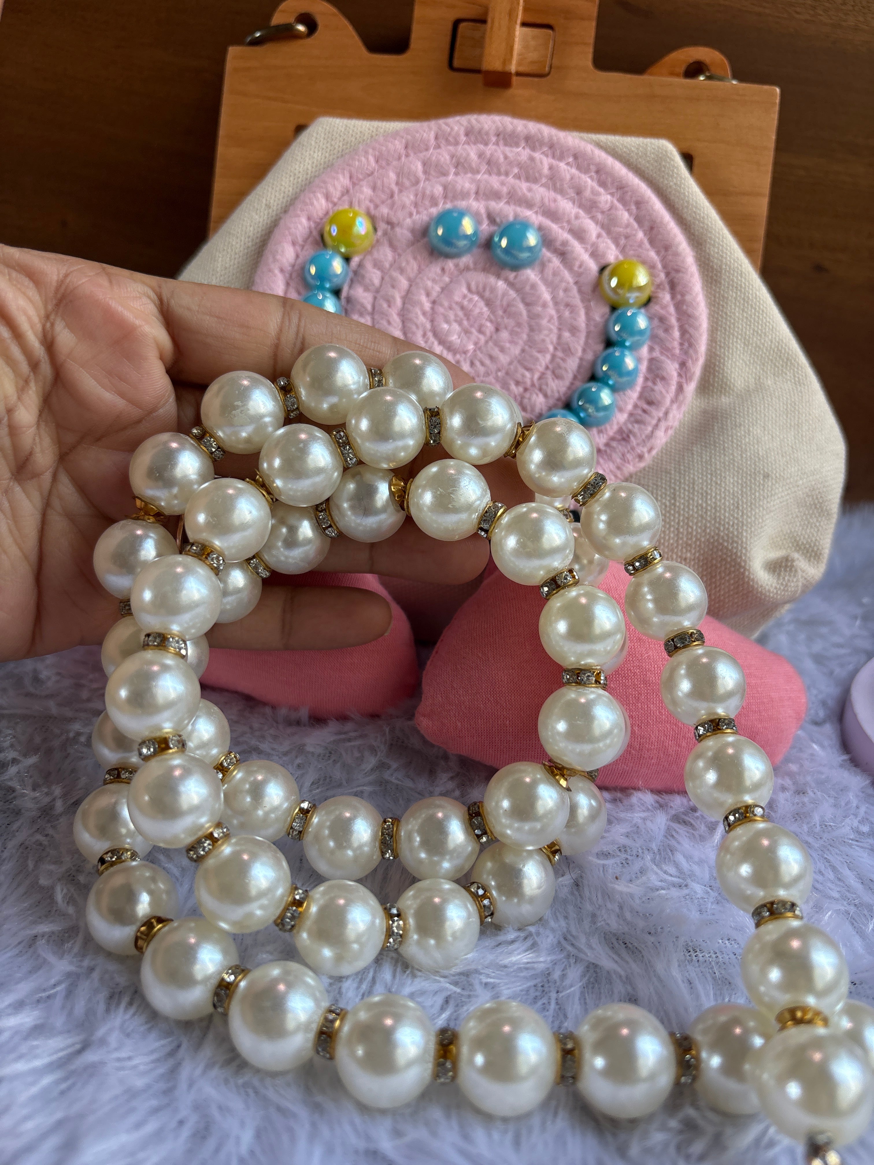 Pearl Mood Handbag