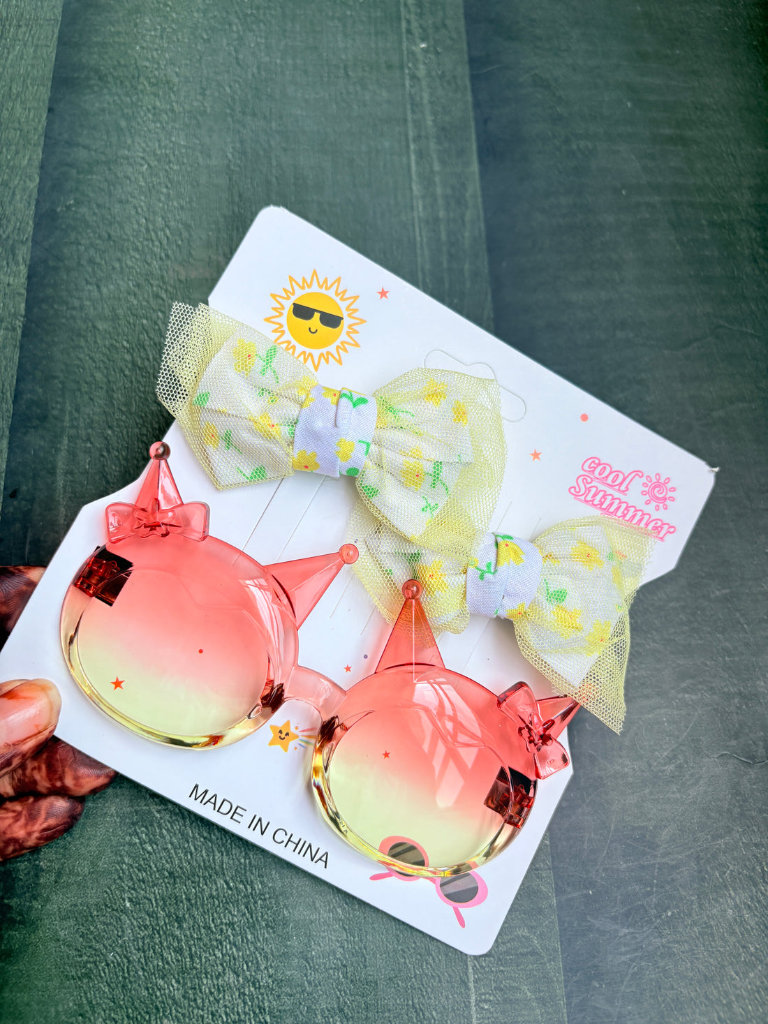 Sunglasses & Hairclip Set Yellow