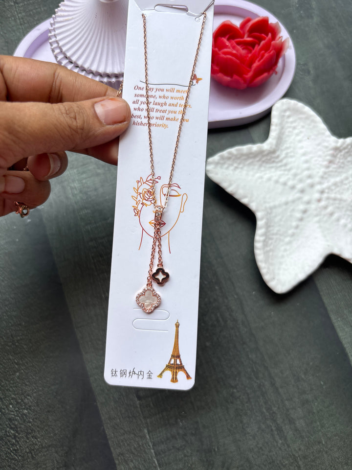 Floral Hanging Necklace