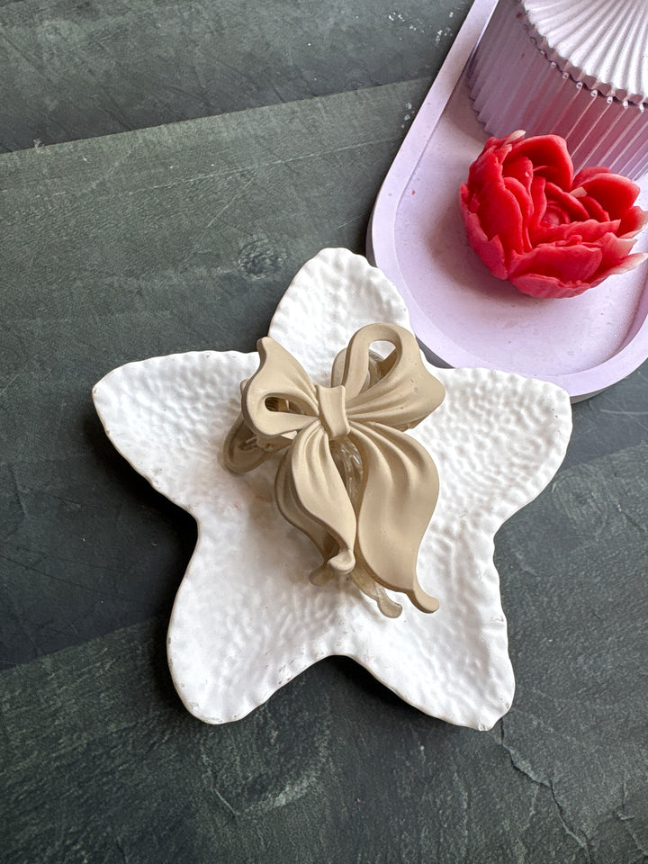 Bow Hair Claw Ivory