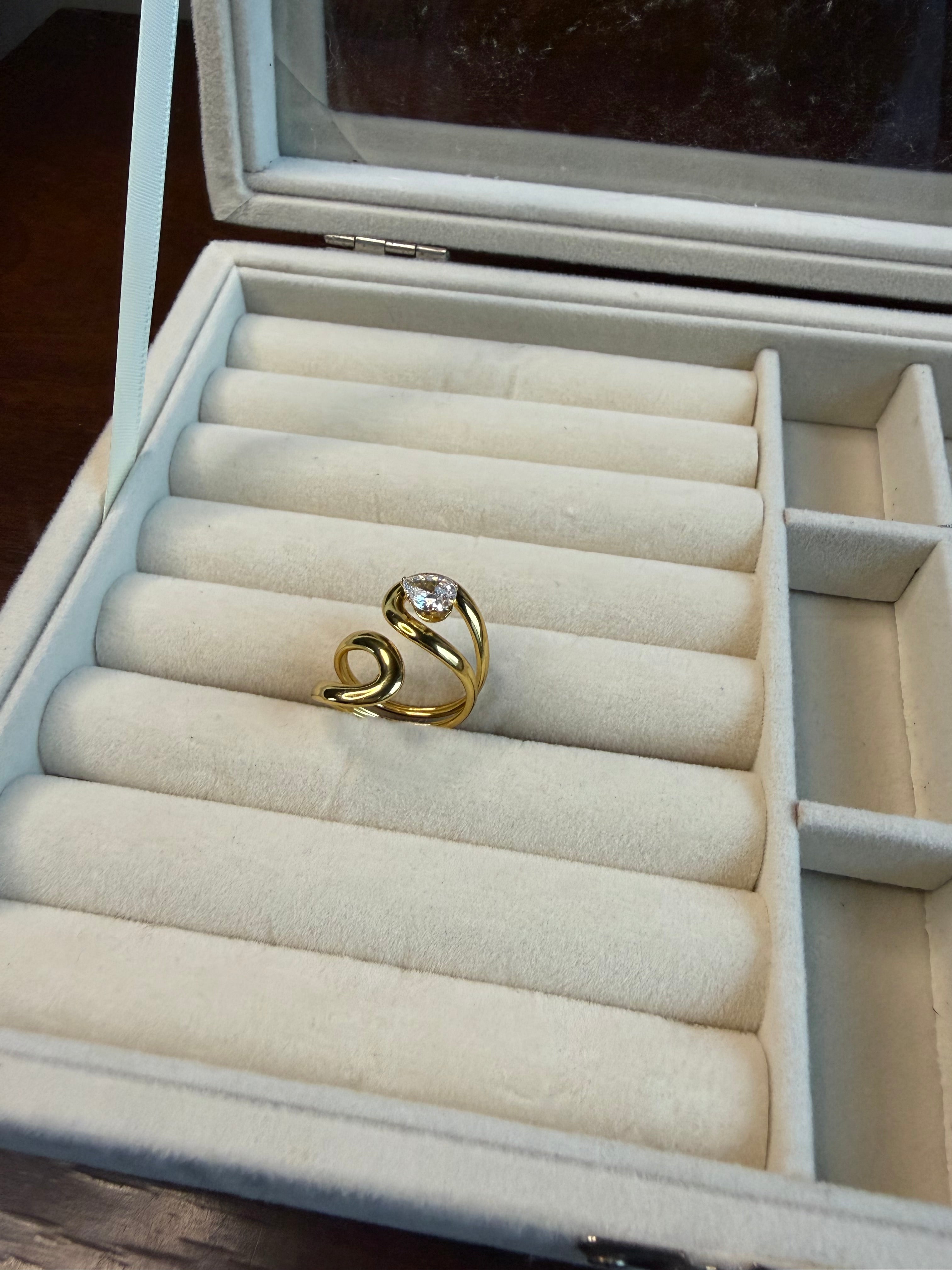 Zaria Ring