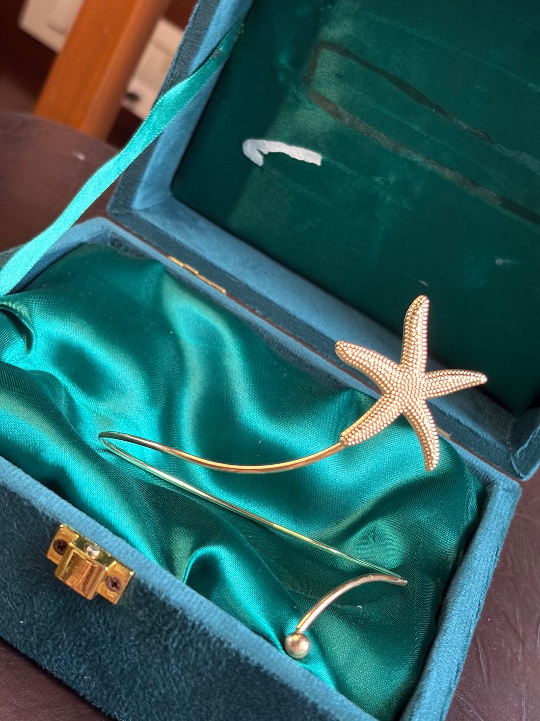 Ocean Star Arm Cuff