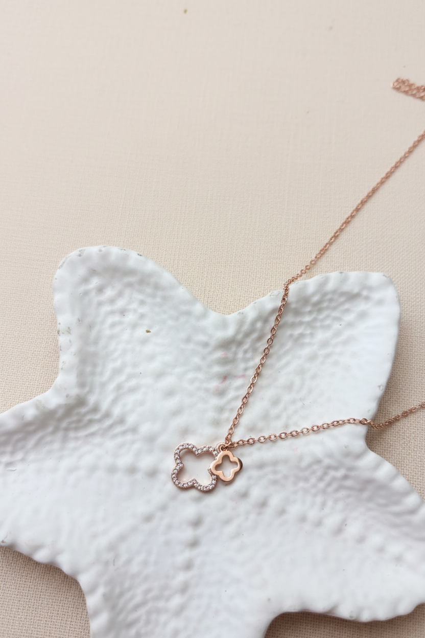Flora Love Necklace
