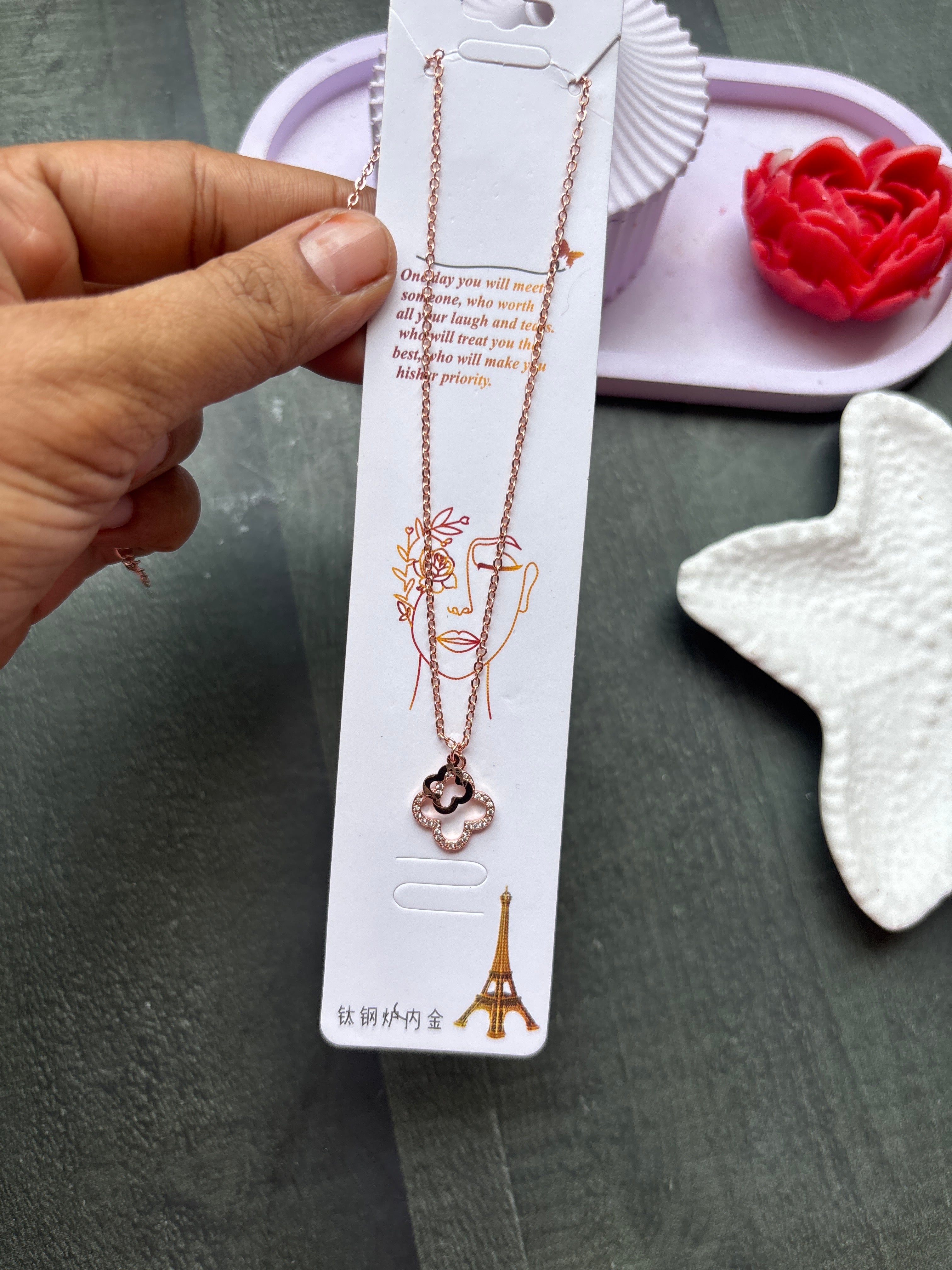Flora Love Necklace