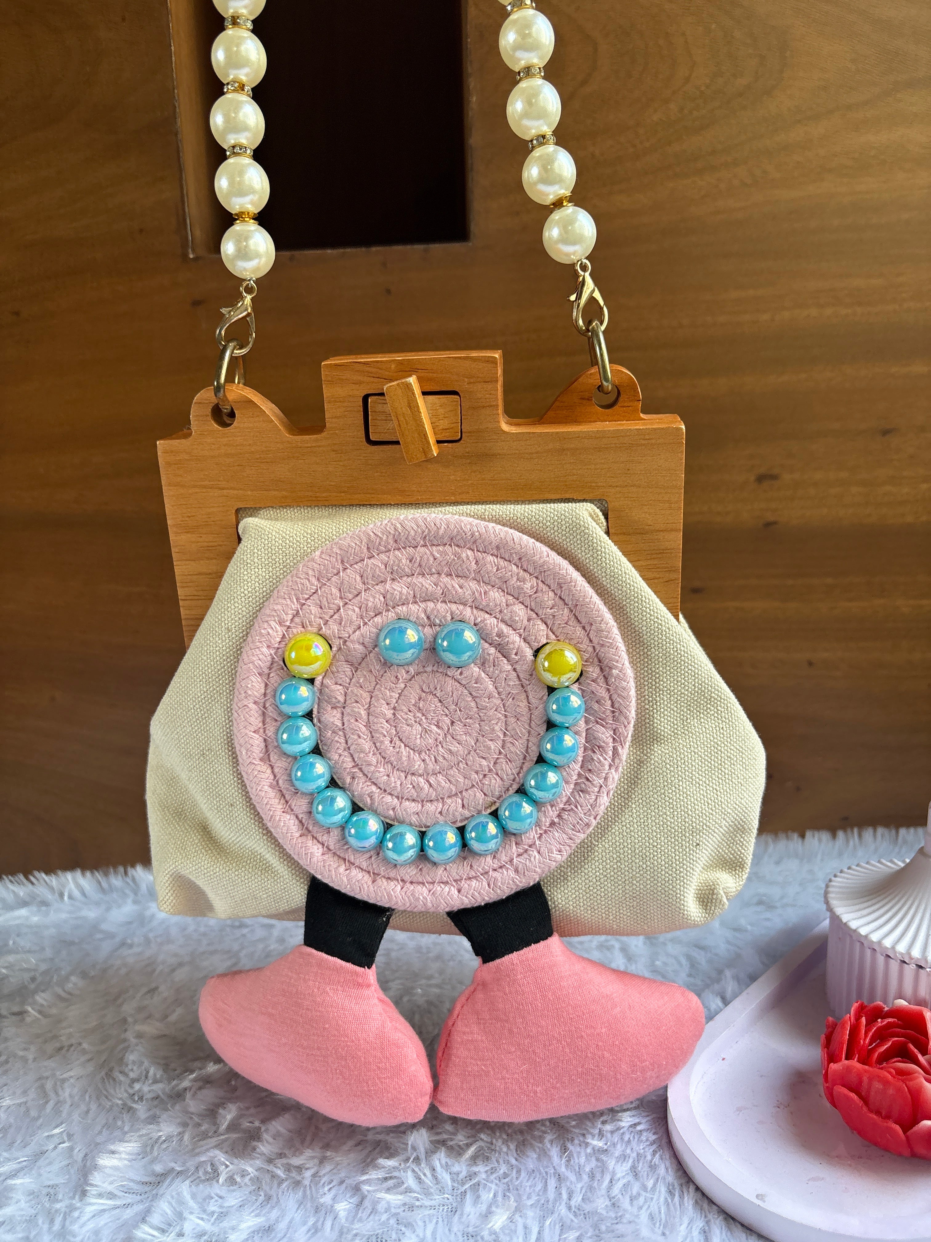 Pearl Mood Handbag
