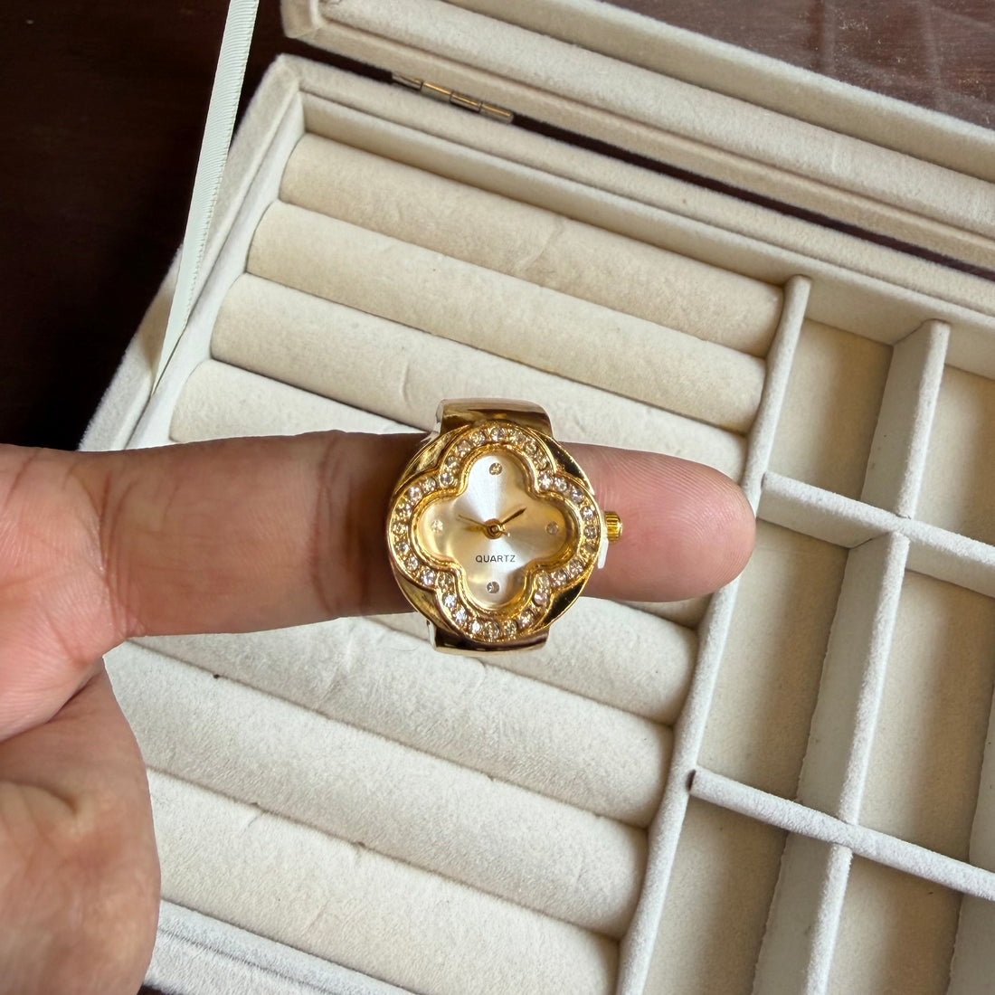 Bloom Ring Watch