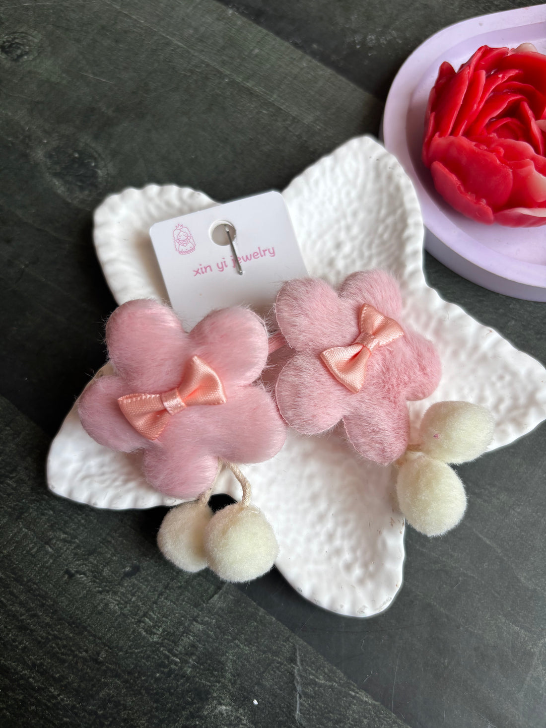 Furry Flower Rubber bands Light Pink